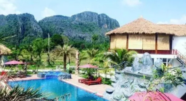 Номер Deluxe Vang Vieng Savanh Sunset View Resort