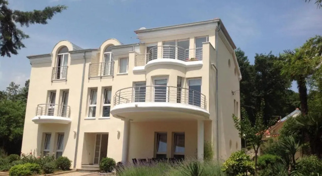 Апартаменты Apartments Villa Majda