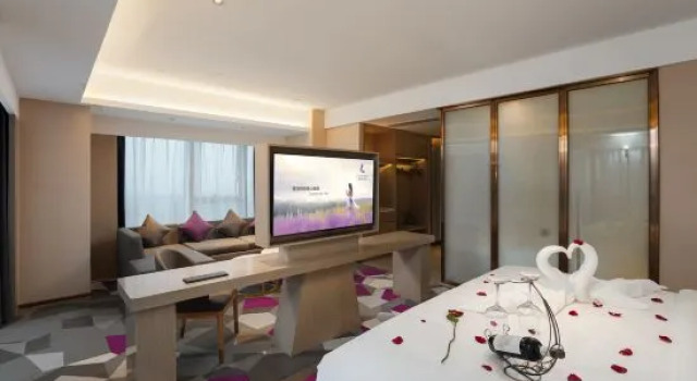 Люкс Superior Lavande Hotel (Chongqing Yuelai International Expo Center Central Park)