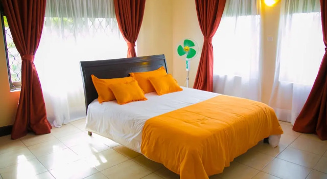 Двухместный люкс Deluxe с балконом Mission Guest House