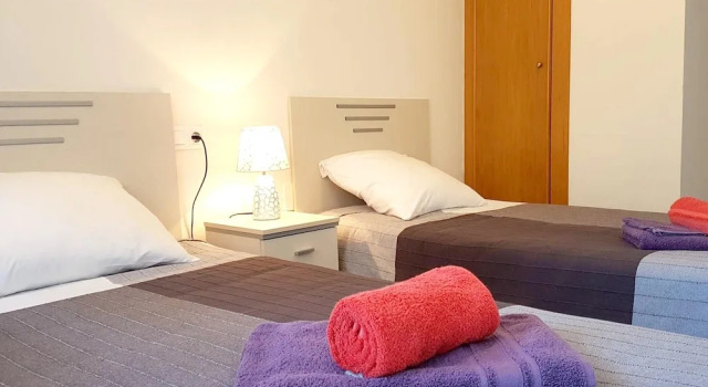Apartment with 3 Bedrooms in Torrevieja, with Balcony And Wifi - 1 Km From the Beach, Забронировать Апартаменты/квартира Отели Торревьеха с парковкой, рядом с Городской театр Торревьехи, Парковка