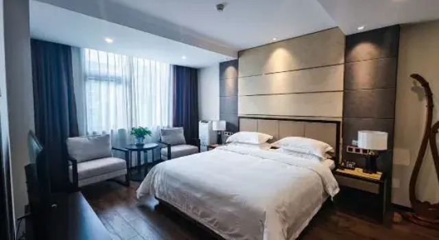 Люкс Business Youting Hotel Shanghai (Beiwaitan Ningguo Road Subway Station Branch)