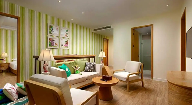 Люкс с 2 комнатами Mangrove Tree Resort World Sanya Bay -Elader Palm Tower