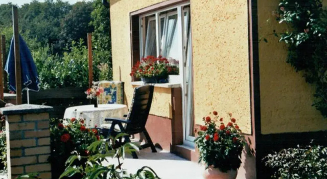Ferienhaus Frisch, Забронировать Отель Отели Засниц с парковкой, Парковка