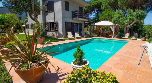 Вилла Catalunya Casas Delightful destination in the heart of Costa Brava