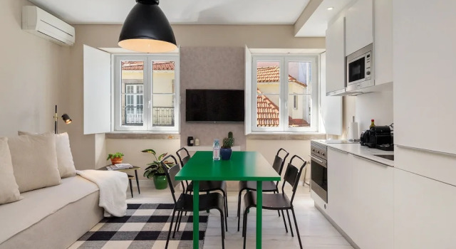 Апартаменты Luxury STAY&CO Lisbon Rossio