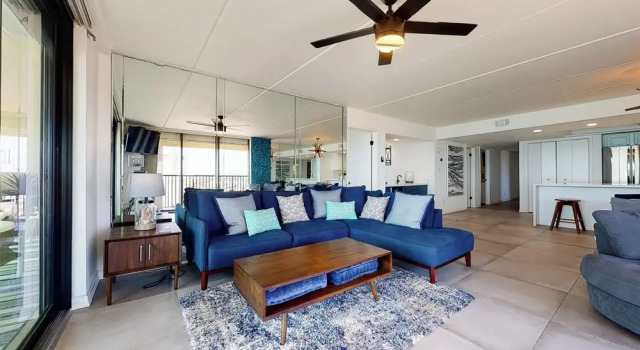 3BR w/ Wraparound Balcony: Suntide III - Unit 901, Buchen Sie Ferienwohnung Hotels in Padre Island mit Pool, Schwimmbad