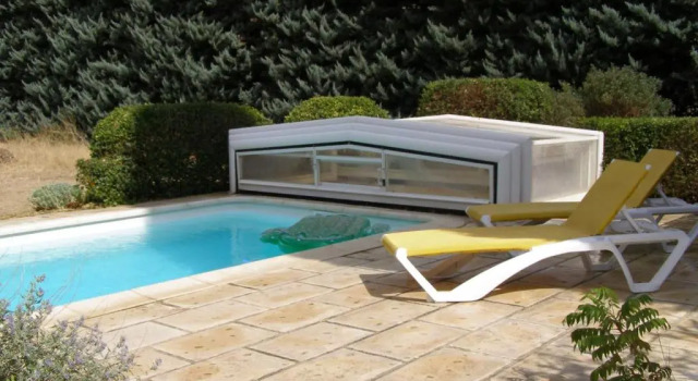 Коттедж с 4 комнатами Maison provençale chaleureuse avec piscine