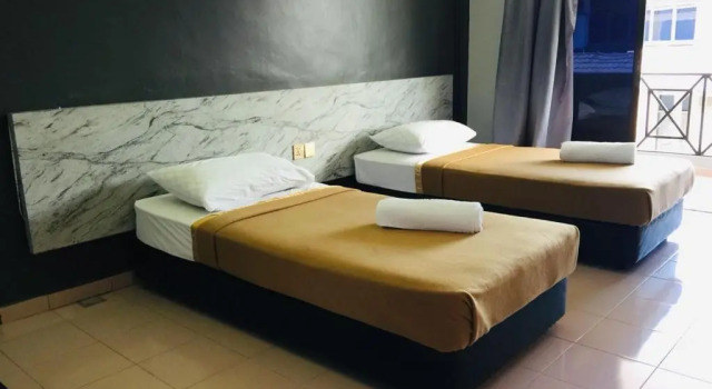Dlayaran Hotel & Cafe