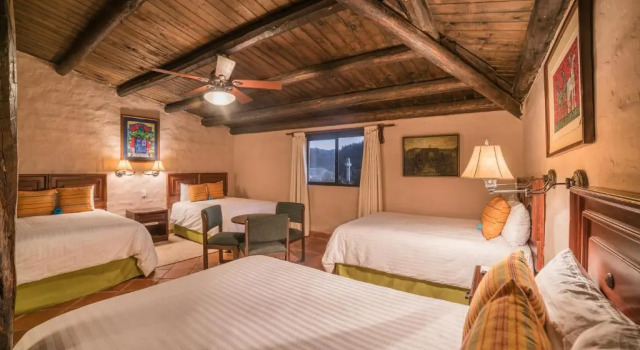 Четырёхместный номер Standard Hotel Misión Cerocahui a Balderrama Hotel Collection