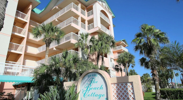 Beach Cottage 2102 Apartment, Забронировать Апартаменты/квартира Индиан-Шорс Клируотер-Бич, рядом с Town Square Nature Park