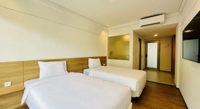 Suite con vista sulla piscina Bungalow Homes