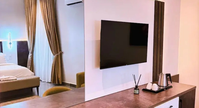 Люкс Saint Tropez Hotel and Suites