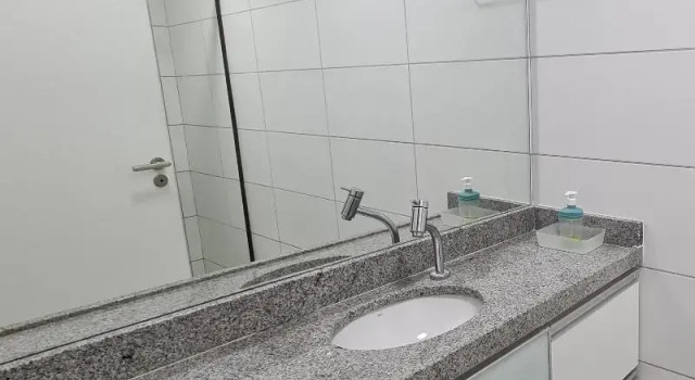Четырёхместный номер Standard Laguna Beach Flat