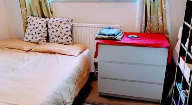 London Double Room with free parking and wifi, Buchen Sie Hotel Hornchurch Großraum London