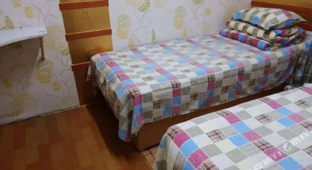 Ruijuyuan Hostel