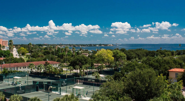 Двухместный номер Standard с балконом The Vinoy Resort & Golf Club, Autograph Collection