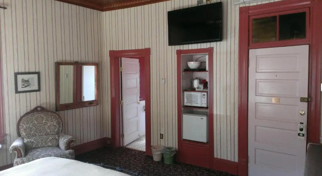 Номер Deluxe Connor Hotel