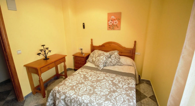 Hostal Puerta de Monfragüe, Book Hotel Hoteller i Jaraicejo med parkering, Parkering