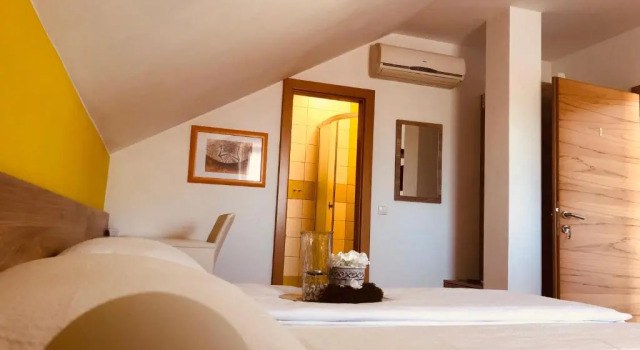 Rooms Jana, Book Hotel Hoteller i Slunj med parkering, Parkering