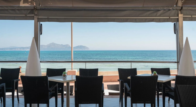 Отель THB Gran Bahia Hotel and Apartments