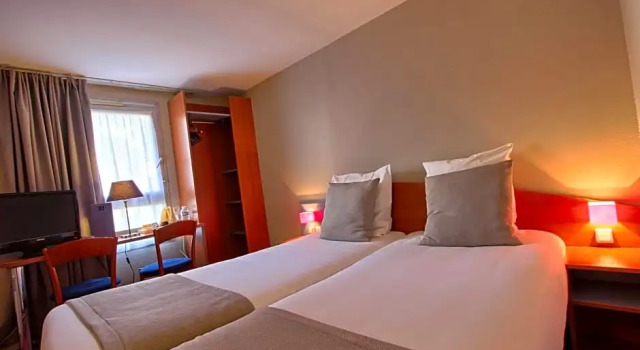 Номер Comfort Timhotel Nation