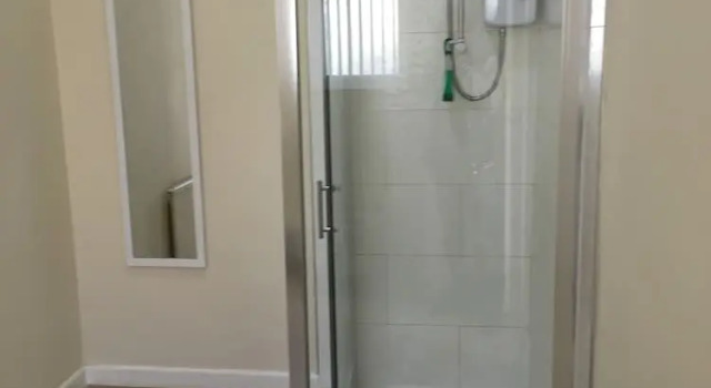 Семейный номер Standard Castle Lodge Guest House 86-88 Sheil Rd L6 3AF