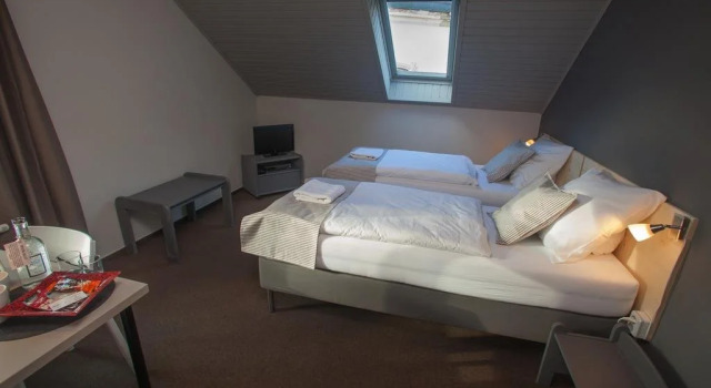 Pension Půlměsíc, Book Hotel Billige hoteller i Jizera Mountains