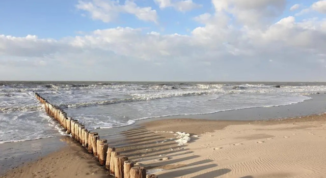 Апартаменты Penthouse Windkracht 10 aan het strand van Cadzand
