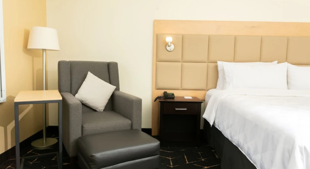 Номер Standard Holiday Inn San Salvador by IHG