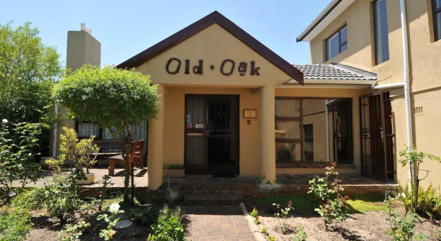 Old Oak Guest House, Забронировать Гостевой дом Гостевые дома Белвилл, Гостевой дом