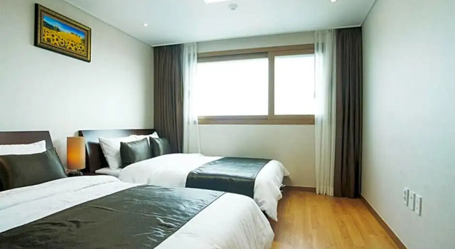 Люкс Iris Hotel