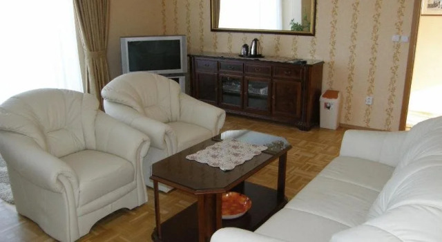 Andromeda-Wellness, Varaa Hotelli Marianka Bratislava