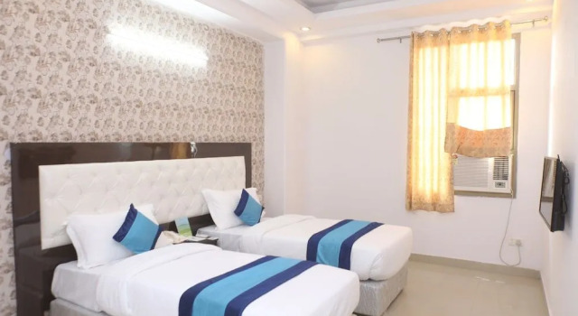 Mint City Center Suites