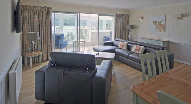 Loch Rannoch Pine Marten Lodge 2, Book Hotel Loch Rannoch Perthshire