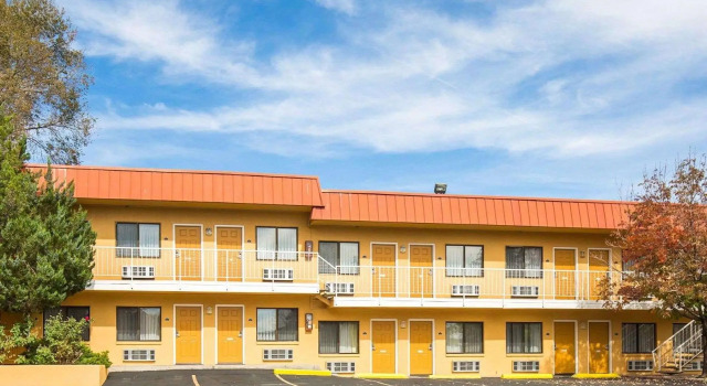 Номер Standard Rodeway Inn at Nevada State Capitol