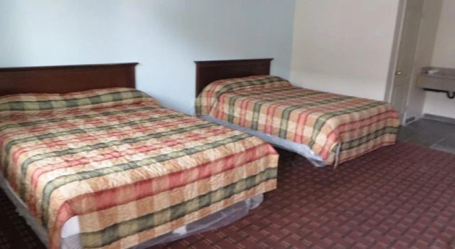 Del Playa Inn