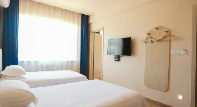 Люкс Grace Inn Ginza (Pingyin Huangshi Street Rose Industry Base)
