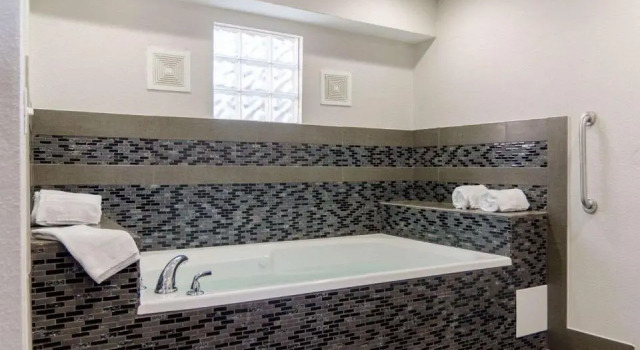 Номер Superior HomeStay Inn & Suites