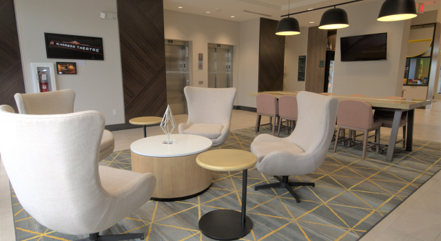 Holiday Inn & Suites - Hopkinsville - Convention Ctr by IHG, Buchen Sie Hotel Hopkinsville Kentucky