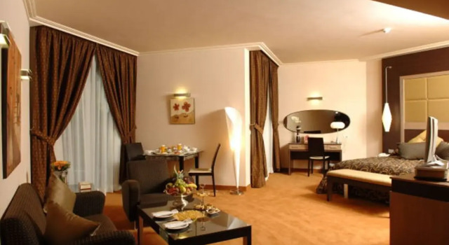 Regency Palace Hotel