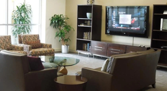 Crystal Quarters Corporate Housing Water Park Towers, Забронировать Апартаменты/квартира Арлингтон 