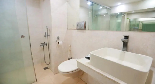 Люкс Hotel Panickers Residency - Near Ganga Ram & BLK Hospital - Karol Bagh