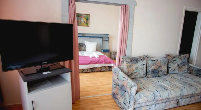 Полулюкс Hotel Kapos