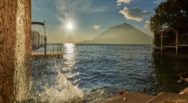 Fall In Love with Como Lake, Book Hotel Hotels in Bellano with Parking, Parking