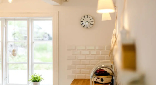 Beautiful bright and embracing villa in old town Akureyri, Забронировать Вилла Коттеджи Акюрейри, Коттедж