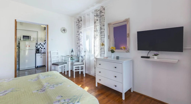 Awesome Apartment in Fazana With Wifi