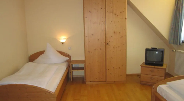Landgasthof Goldene Rose, Varaa Hotelli Hotellit Baijeri pysäköinnillä, Pysäköinti