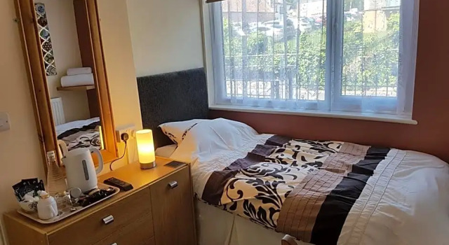 Riverside Guest House