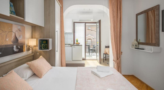 Студия с балконом Apartments Villa Katana